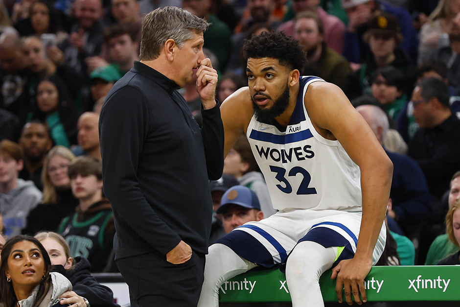 Timberwolves begin new season with Towns as the unquestioned focal